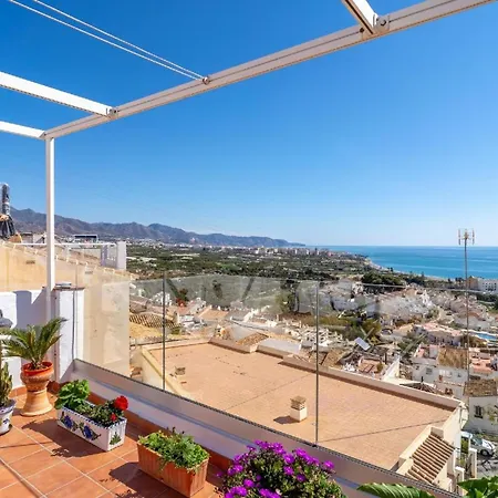 Fuer 6 Personen Ca 150 Qm In Nerja, Andalusien Costa Del Sol Holiday home *